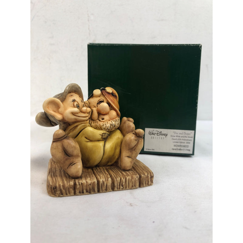 Harmony Kingdom 2002 Disney Gallery Doc and Dopey from Snow White with Box