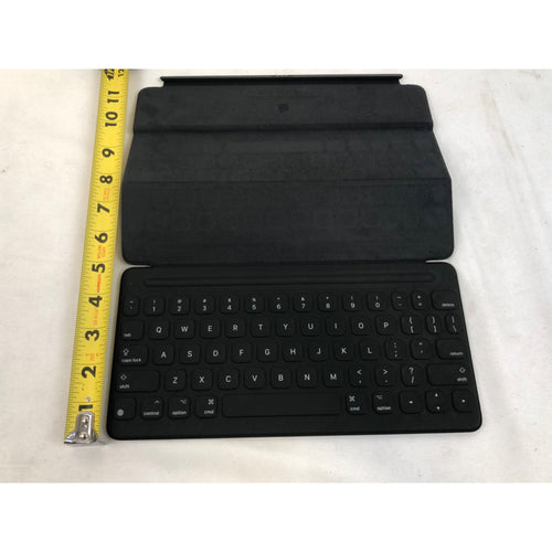 Apple Smart Keyboard for iPad 7th/8th/9th gen or iPad Air 3rd gen