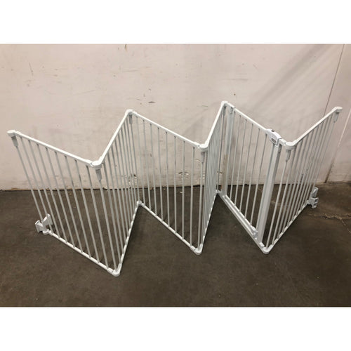 6 Piece Play Pen With Gate